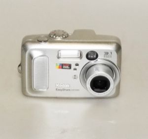 Digitální fotoaparát SONY CX 7330