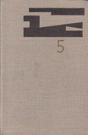 5 italských novel od  Alberto Moravia (p), Italo Calvino, Giorgio Bassani, Umberto Simonetta, Natalia Ginzburg