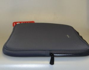 Ochranné pouzdro DICOTA SoftSkin 17'' barva tmavě šedá