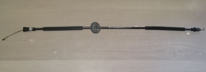 Bowden zámku předních dveří