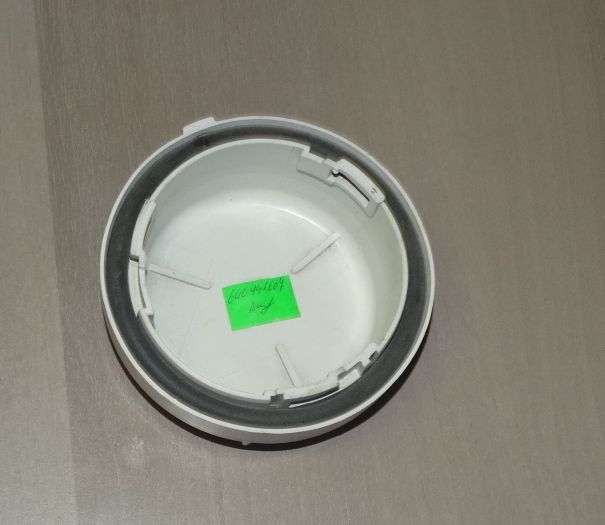 Krytka předního světla do mlhy zadní 1U0941607A