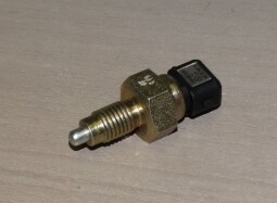 Spínač zpětných světlometů 002945415A ŠKODA