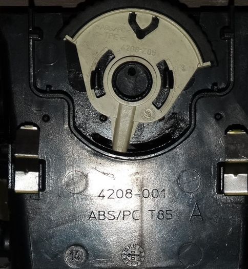 6Y0820951  OFUKOVAC FABIA 