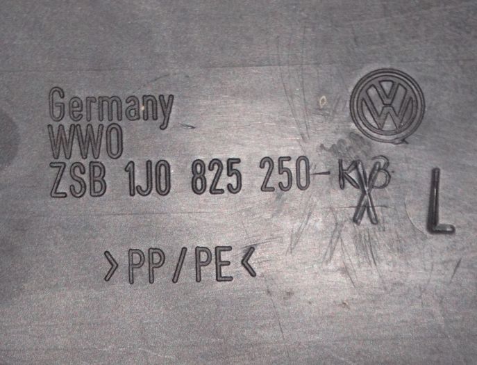 VAG 1J0825250L - Kryt klínového řemene ORIGINÁL 