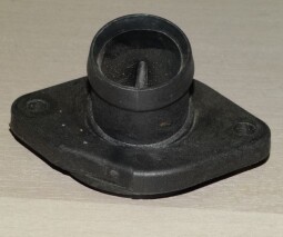 Příruba chladiva hrdlo skříně termostatu 032121121J