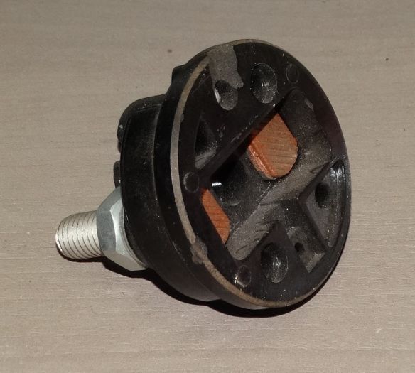 752904140 - víčko spínače sestavy 