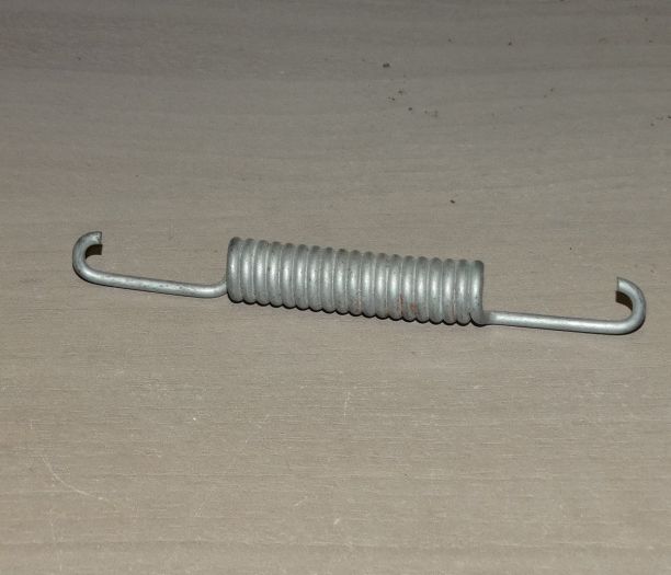 Pružina tažná čelistí 