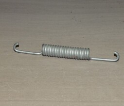 Pružina tažná čelistí 