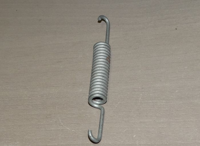 Pružina tažná čelistí 