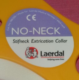 Fixační límec Stifneck, Laerdal 