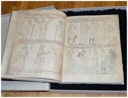 VELISLAVOVA BIBLE vydalo nakladatelství Archa 90 