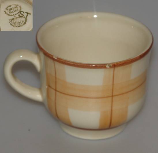 Dekorační - pocelánové hrníčky.