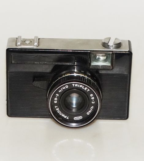Analogový fotoaparát TRIPLET