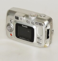 Digitální fotoaparát SONY CX 7330