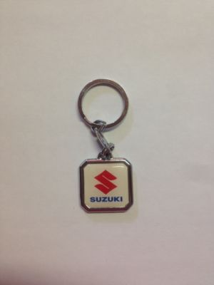 Přívěsek na klíče Suzuki