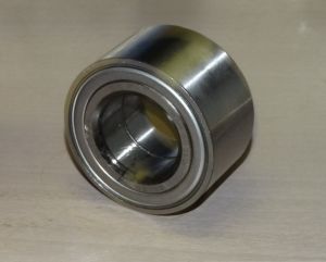 Ložisko zadniho kola SKF 63 32 95