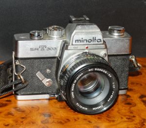 Minolta srt 303, analogový fotoaparát