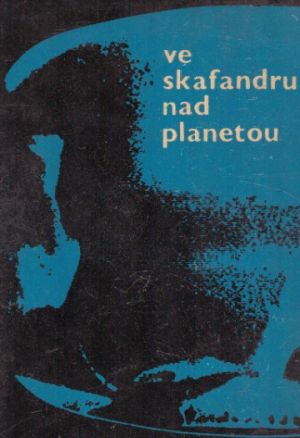 Ve skafandru  nad planetou 