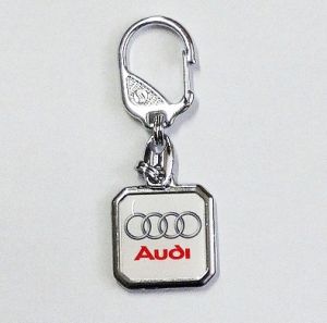 Přívěsek na klíče Audi