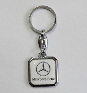 Přívěsek na klíče Mercedes-Benz 3