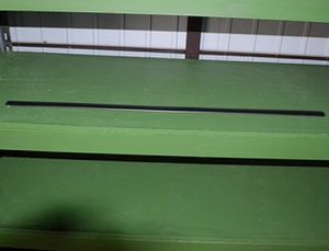 Lišta předních dveří, černá [09/00-] ORIGINÁL - VAG 1U4853516C01C Pravá přední